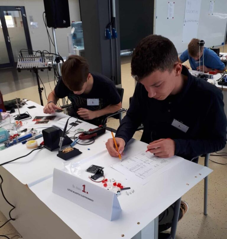 Skills Slovakia 6. ročník celoštátnej Súťaže mladých elektronikov