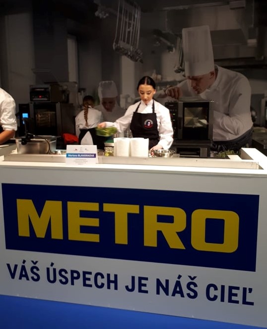 Budúci kuchári a cukrári ukázali svoje zručnosti na finále Skills Slovakia JUNIOR GASTRO METRO CUP a JUNIOR GASTRO DEBIC CUP 2022